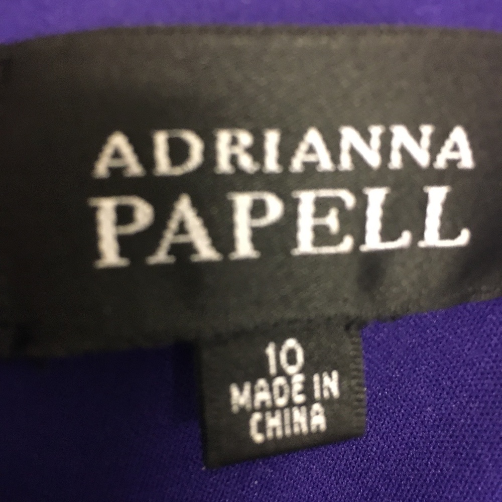 Dress - Picture 7 of 7